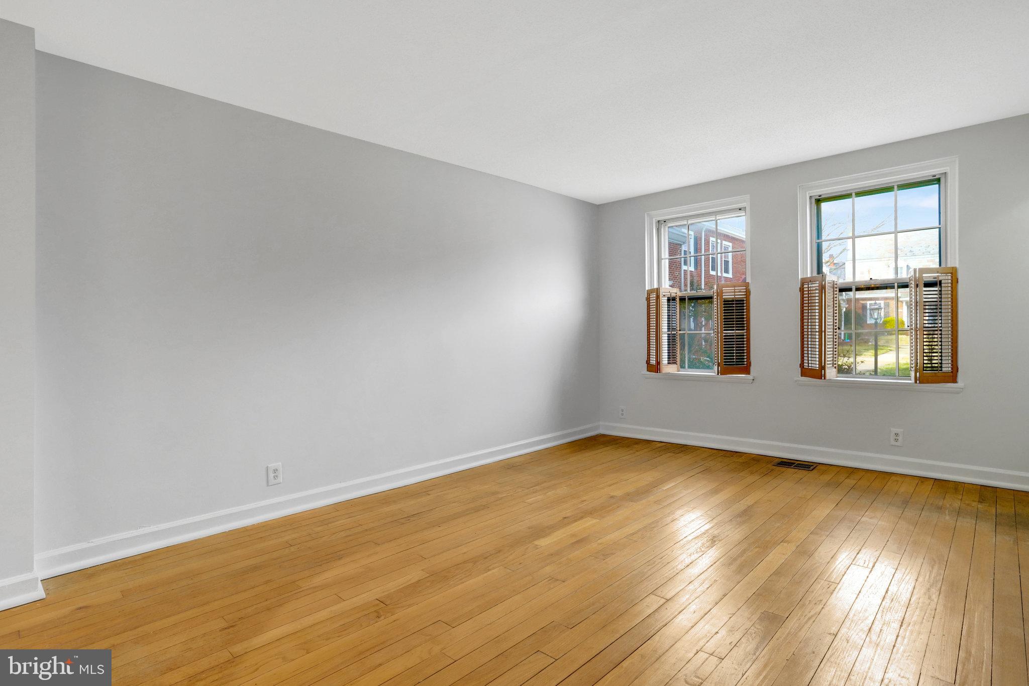 FAIRLINGTON MEWS - Residential