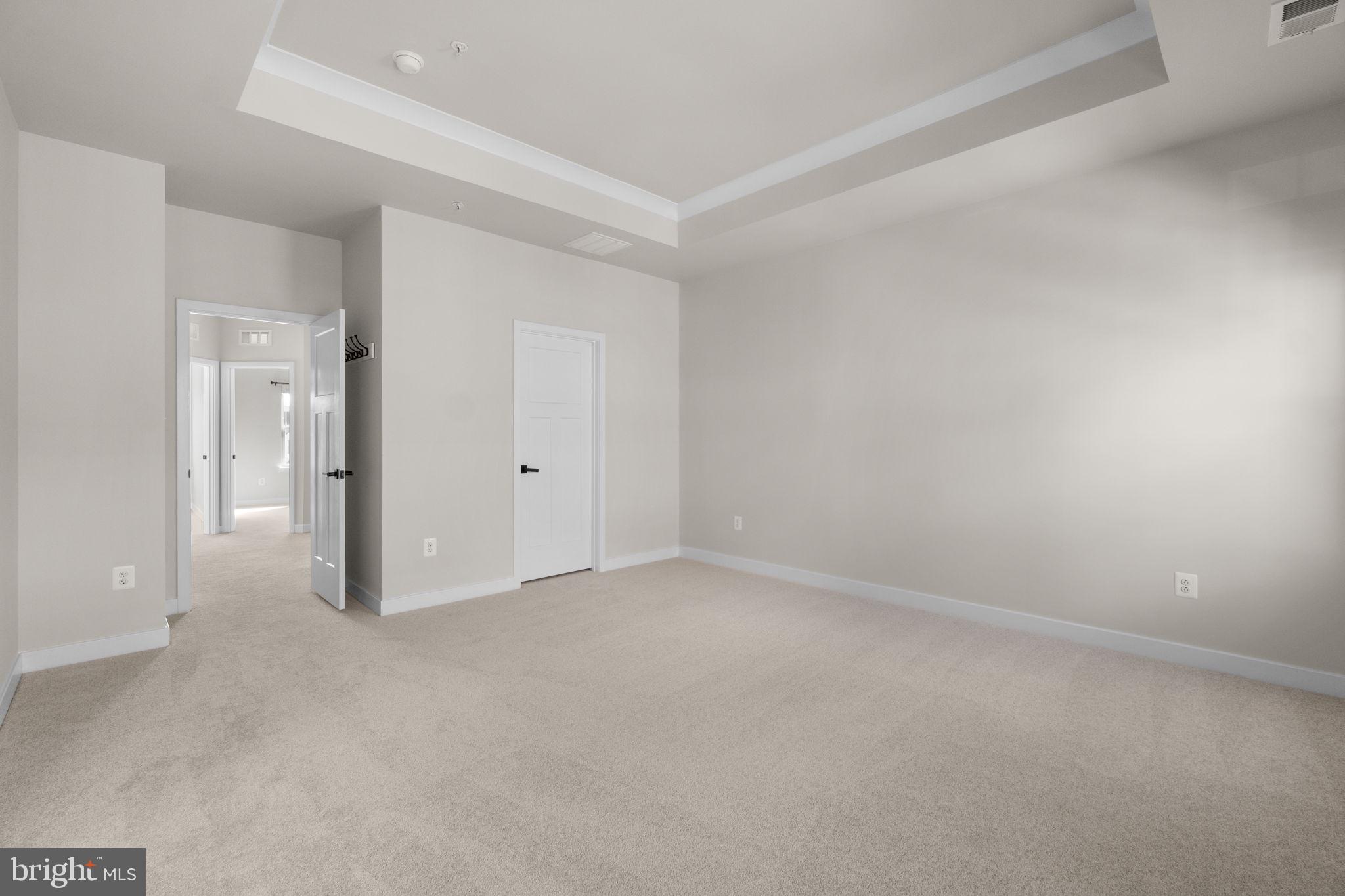 LAKE LINGANORE EAGLEHEAD - Residential