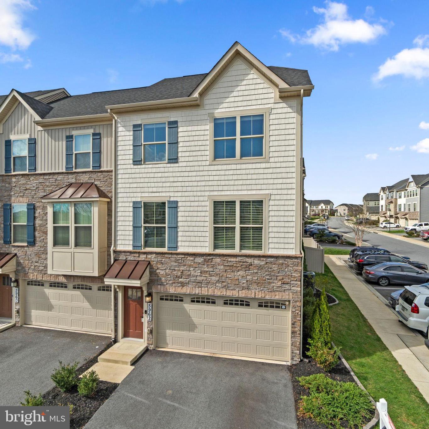 LAKE LINGANORE EAGLEHEAD - Residential