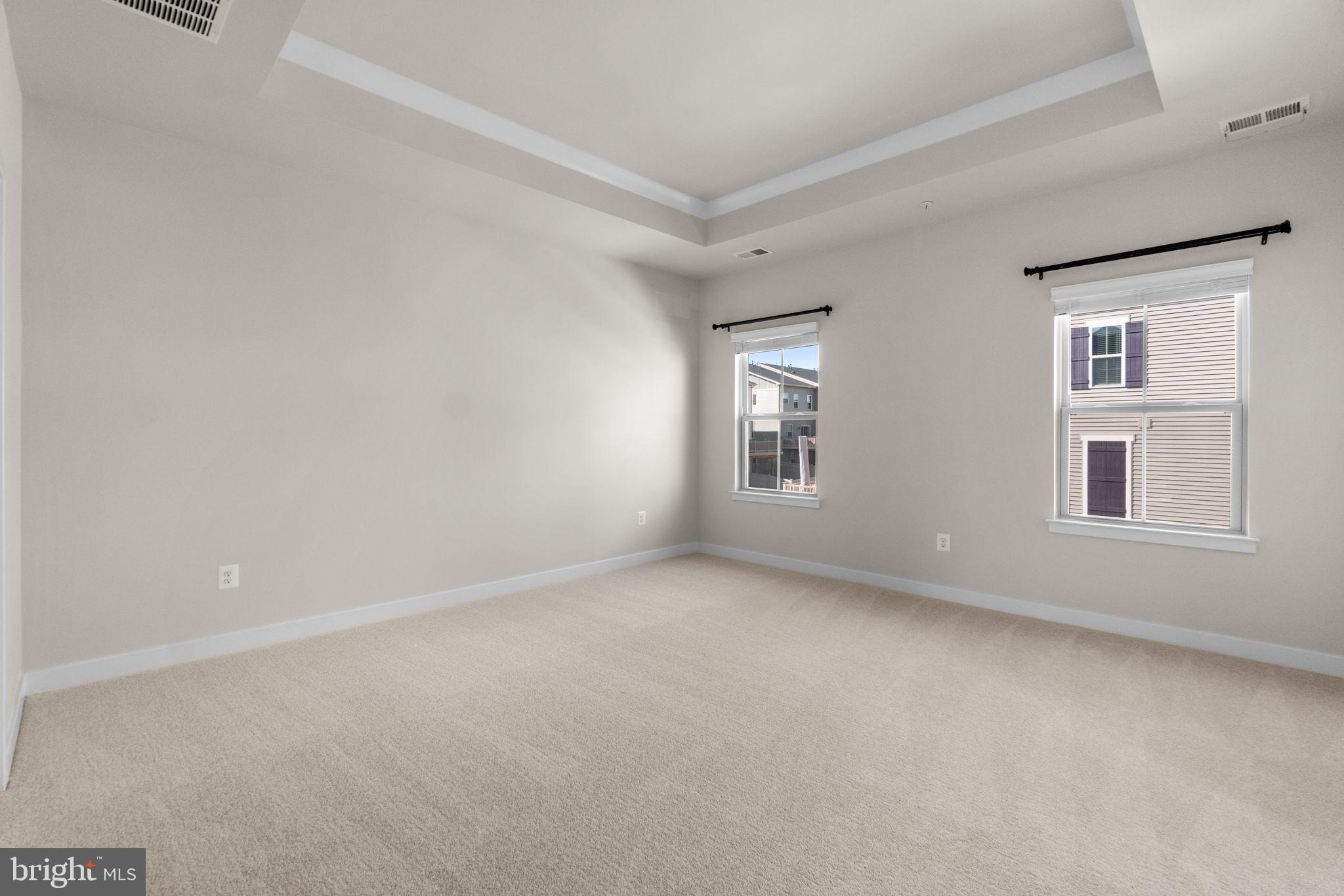 LAKE LINGANORE EAGLEHEAD - Residential