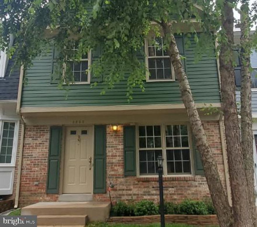 PRICE IMPROVEMENT.  See the 360 TOUR and PHOTOS  Uploaded.  Don't miss your chance to see this ATTRACTIVE 3-LEVEL, COLONIAL, TOWNHOME IN DESIRABLE AREA OF LAKERIDGE HOA COMMUNITY.  NEW ROOF, TREX DECK, CARPETING, LIGHTING, MINI BLINDS, LANDSCAPING FRONT AND BACK, STAMPED PATIO OFF BASEMENT EXIT, AND A FRESH COAT OF PAINT MAKE THIS HOME MOVE-IN READY.  BACKS UP TO TREES AND HAS A FENCED BACKYARD FOR PRIVACY.  ALL TENANT NEEDS TO DO IS TAKE CARE OF LEAVES, ALL OTHER YARD MAINTENANCE IS INCLUDED IN RENT.  ENJOY YOUR WOODED VIEW ON TREX DECK OR STAMPED PATIO. LAUNDARY IN WALK-OUT BASEMENT AND HAS BUILT IN SHELVES FOR TONS OF EXTRA STORAGE. TOWNHOUSE IS WALKING DISTANCE TO SPRINGWOODS ELEMENTARY. CONVENIENT TO BUS, COMMUTER LOTS, SHOPPING & ENTERTAINMENT.