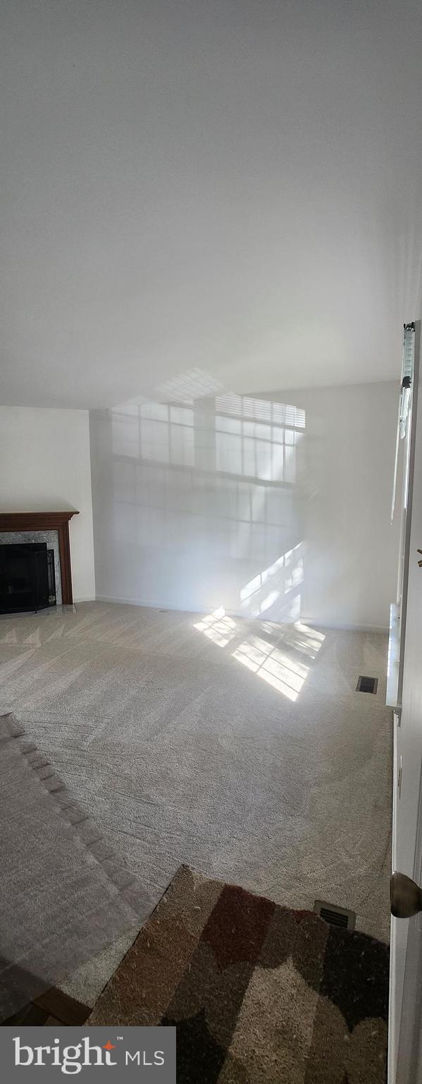 LAKE RIDGE - SPRINGWOODS - Residential Lease