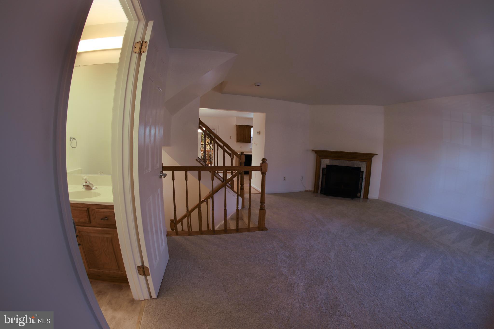 LAKE RIDGE - SPRINGWOODS - Residential Lease