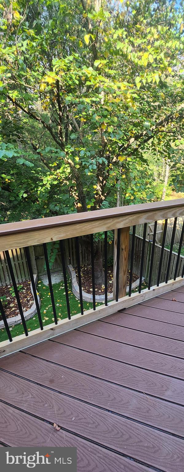 LAKE RIDGE - SPRINGWOODS - Residential Lease