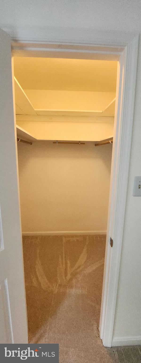 LAKE RIDGE - SPRINGWOODS - Residential Lease