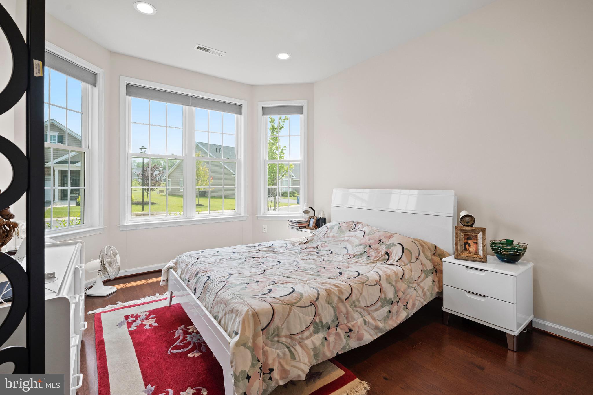 514 VALOR DRIVE