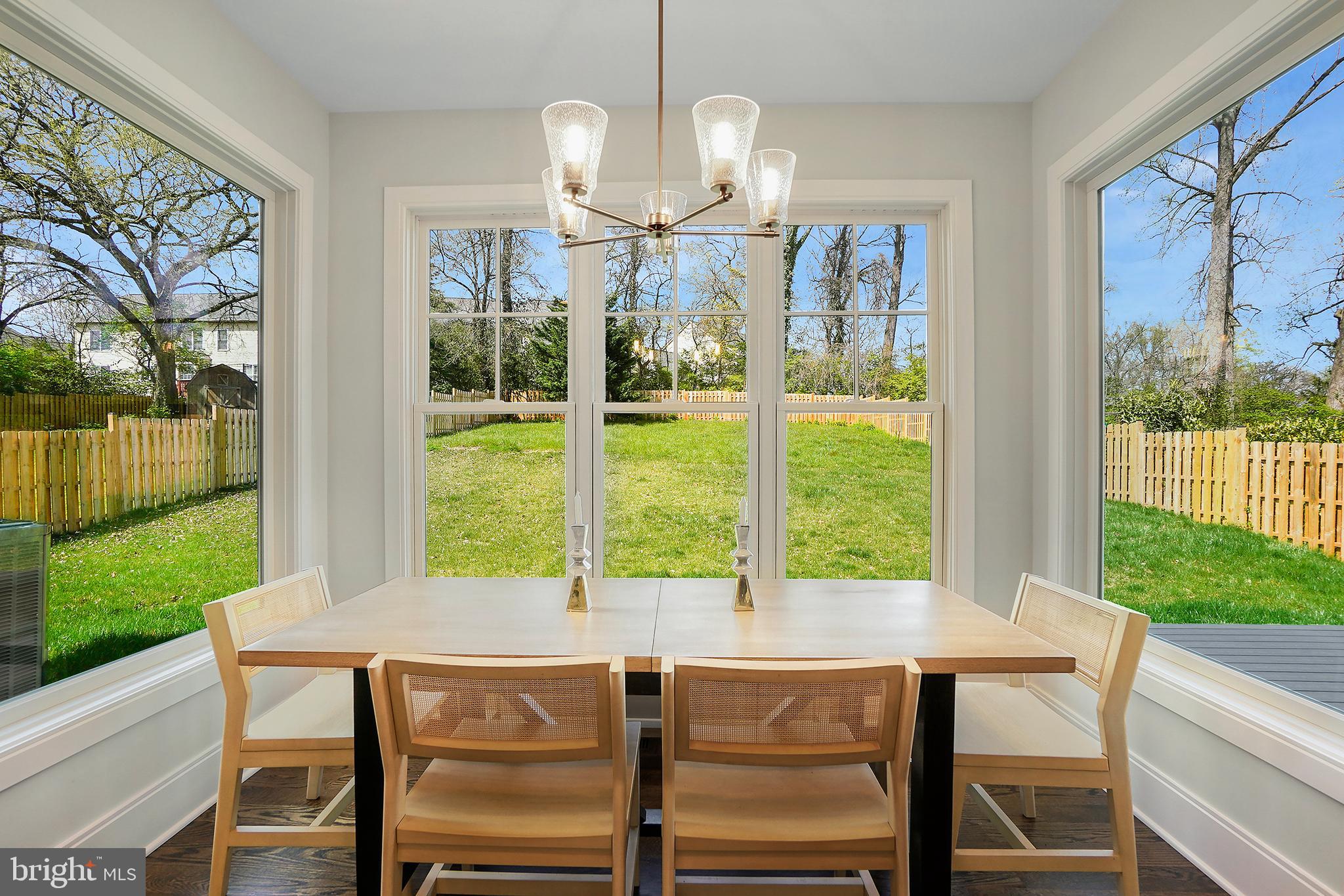 LONE OAK - Residential