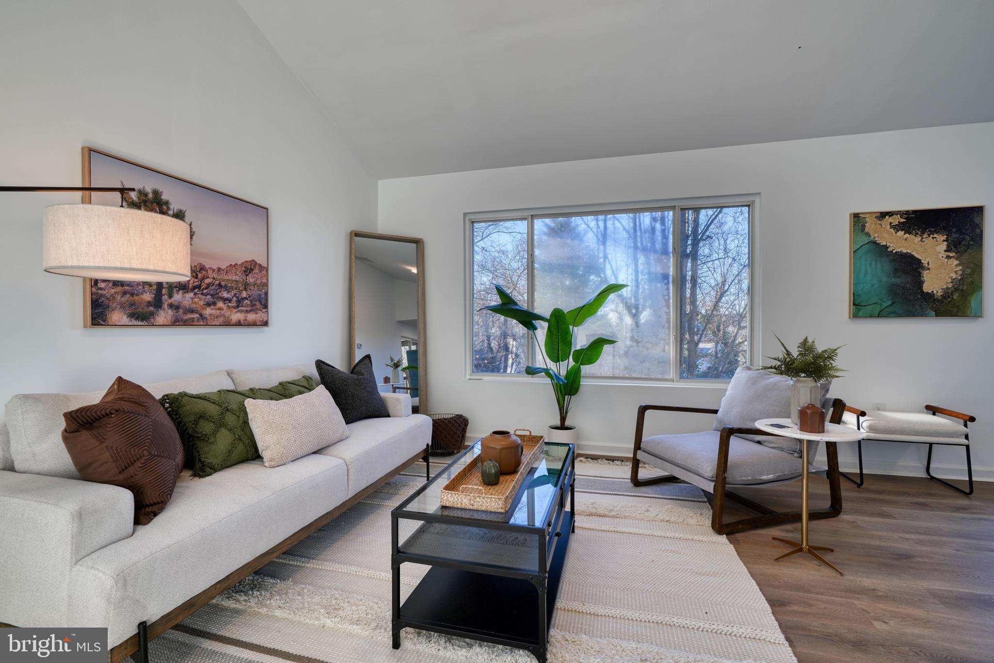 FORT WASHINGTON - Residential