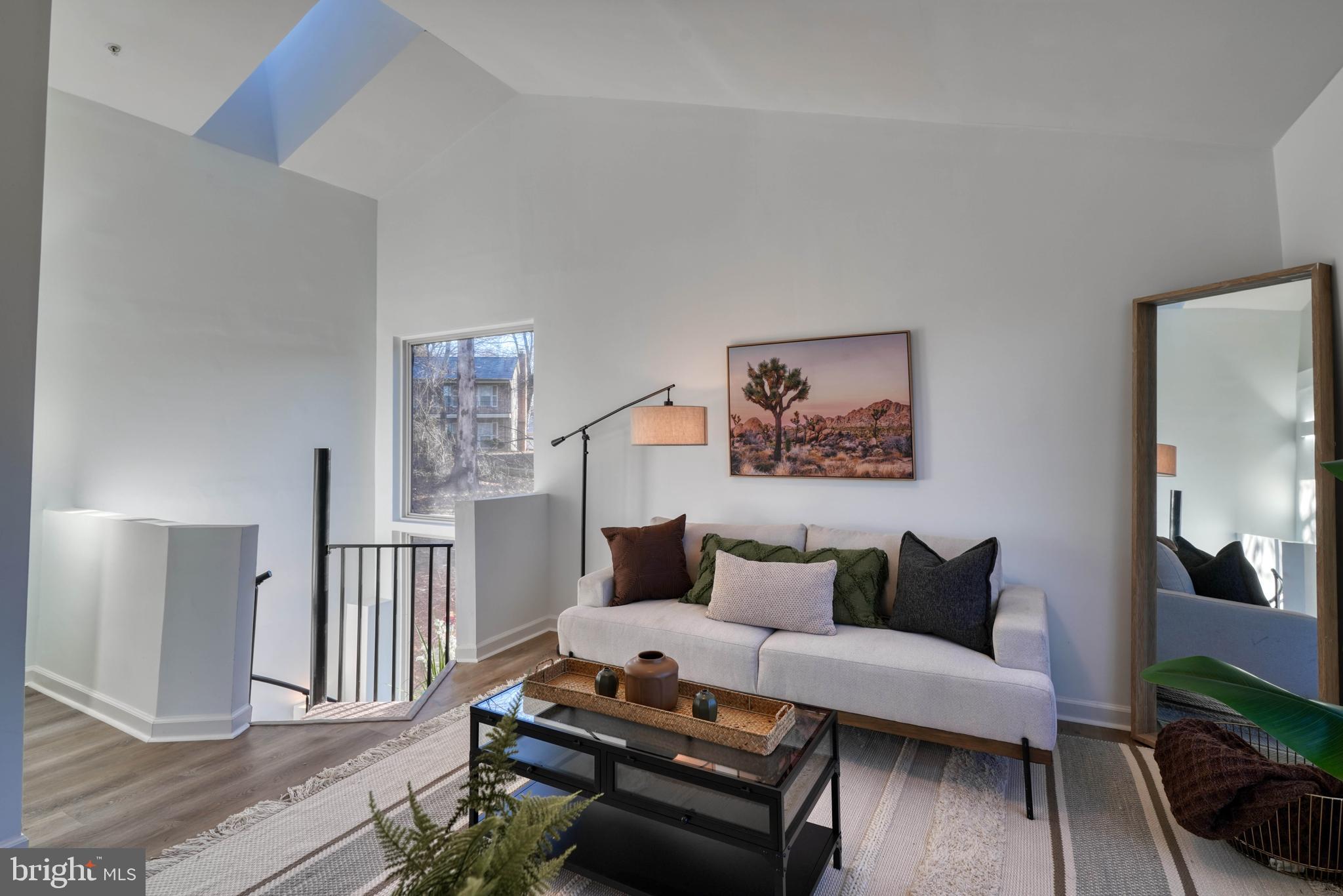 FORT WASHINGTON - Residential