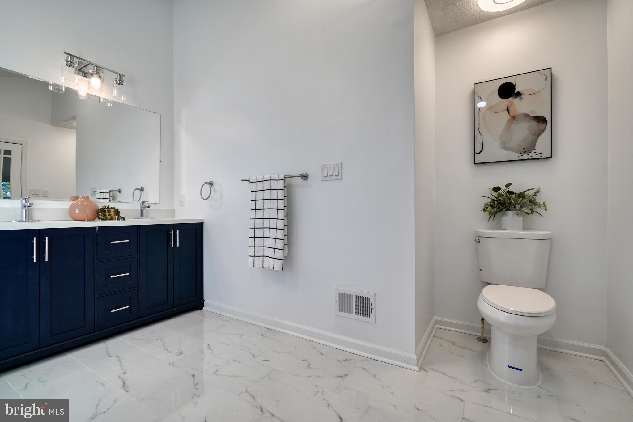 FORT WASHINGTON - Residential