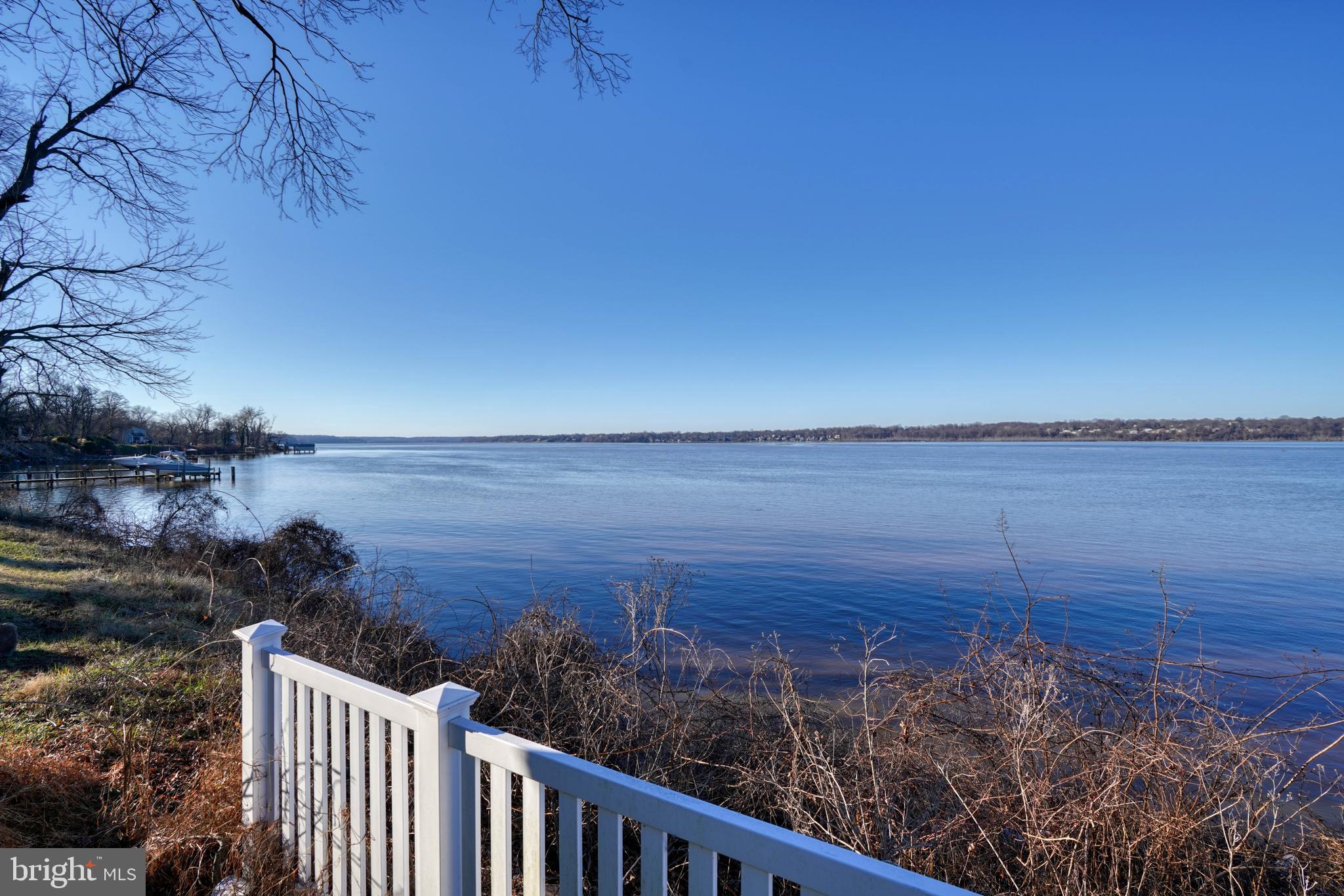 FORT WASHINGTON - Residential