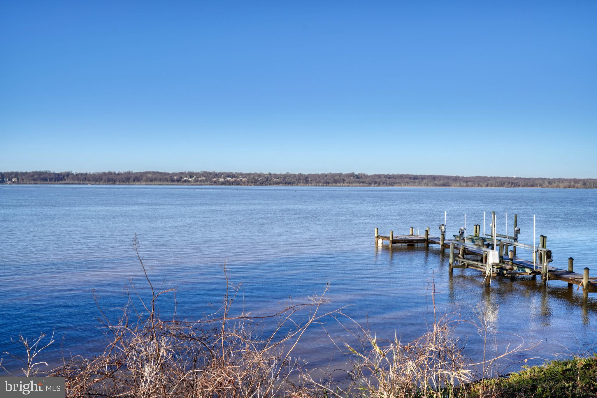 FORT WASHINGTON - Residential