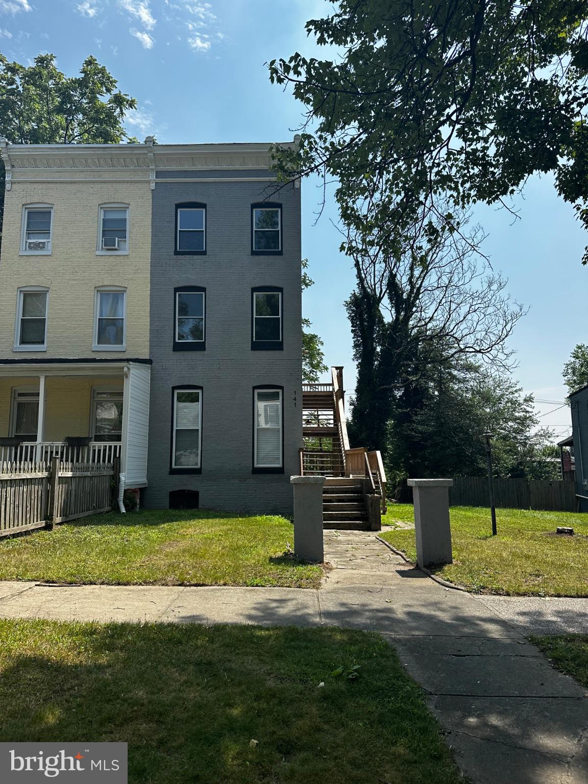 Photo 1 of 32 — 141 S AUGUSTA AVENUE, BALTIMORE, MD 21229