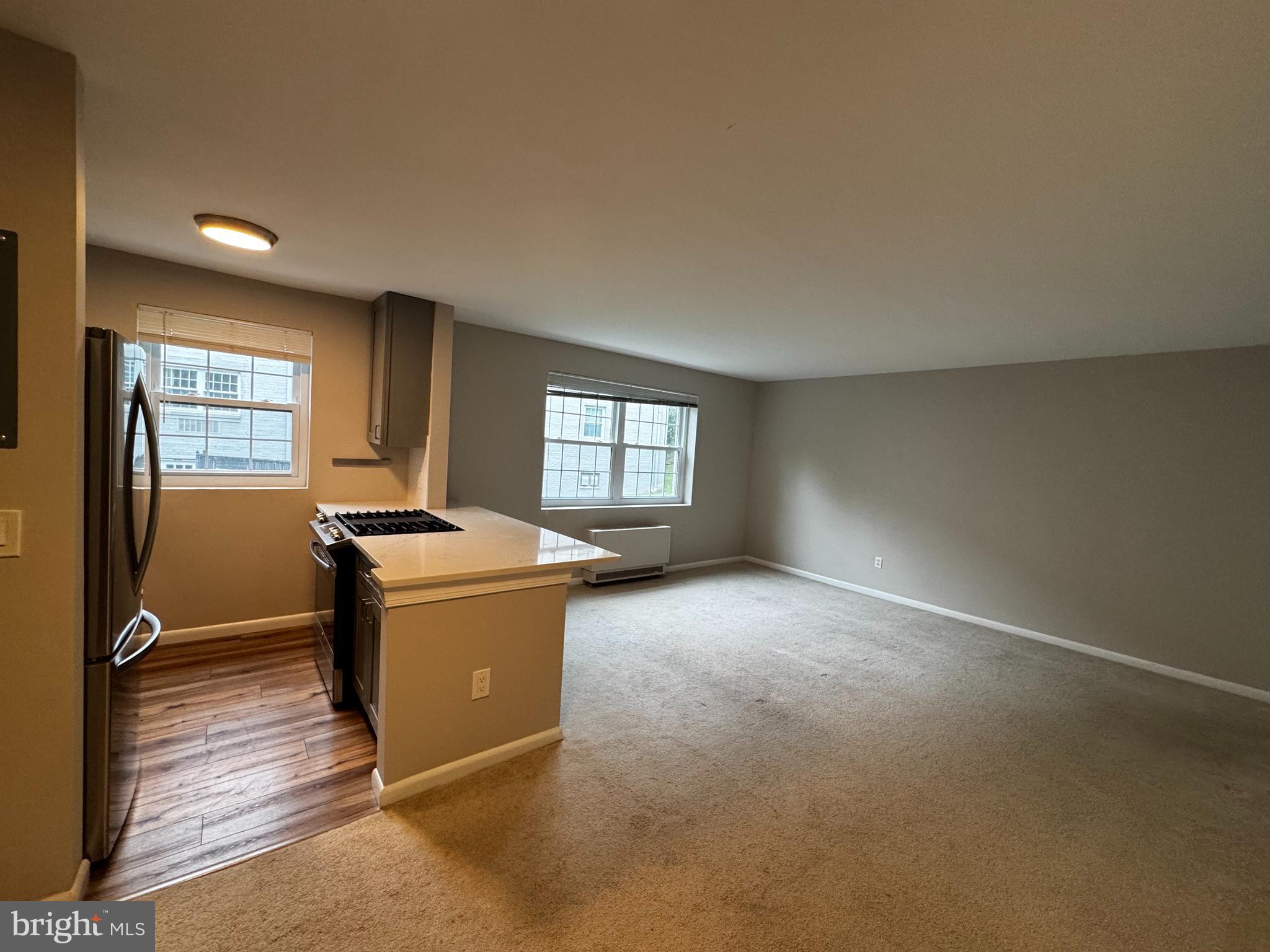 VERMONT GARDENS - Residential Lease