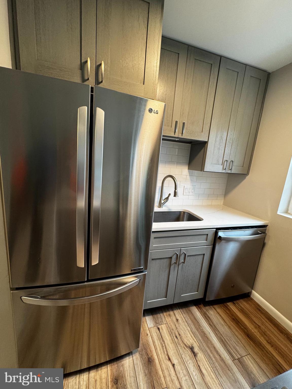 VERMONT GARDENS - Residential Lease