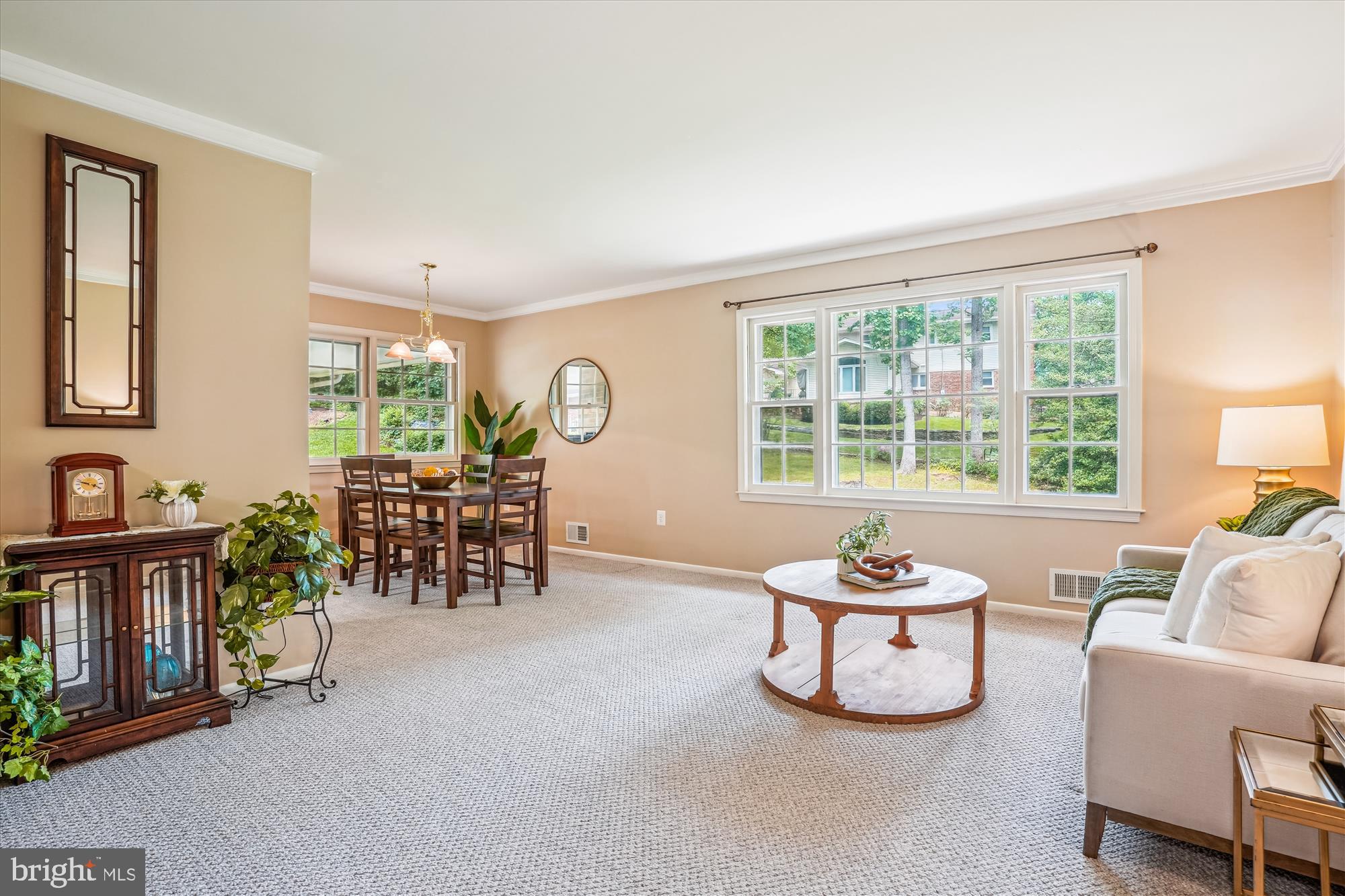 8634 ABERDEEN COURT