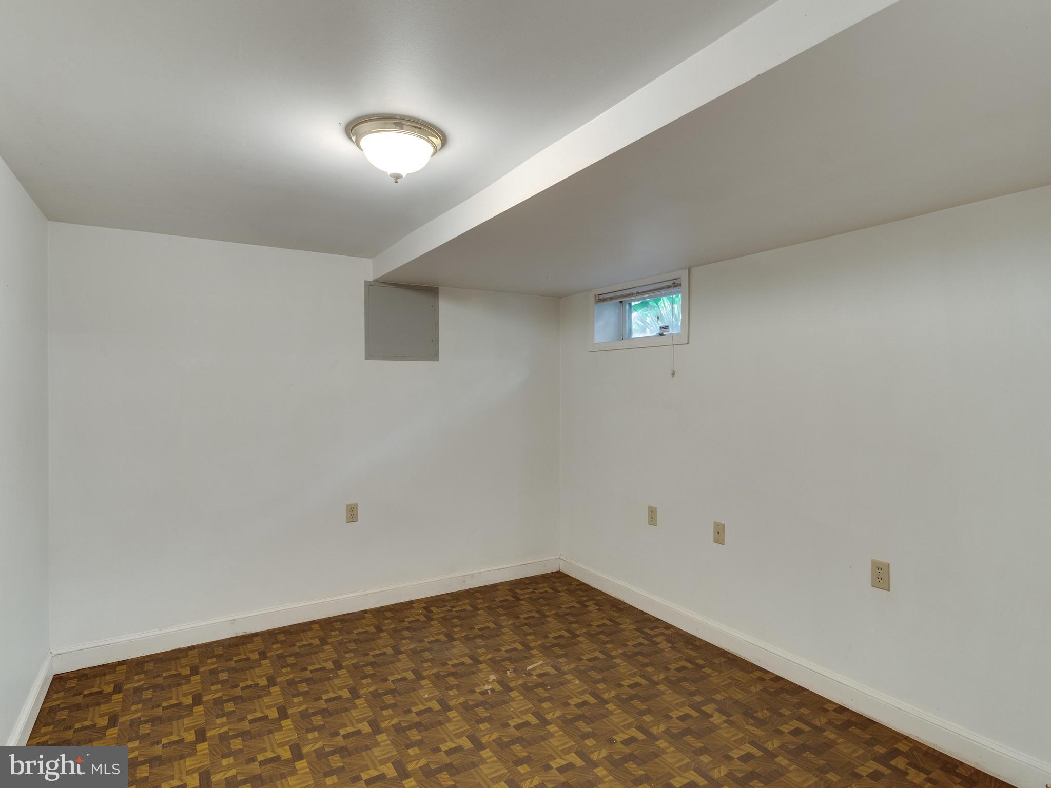 FAIRVIEW - Residential