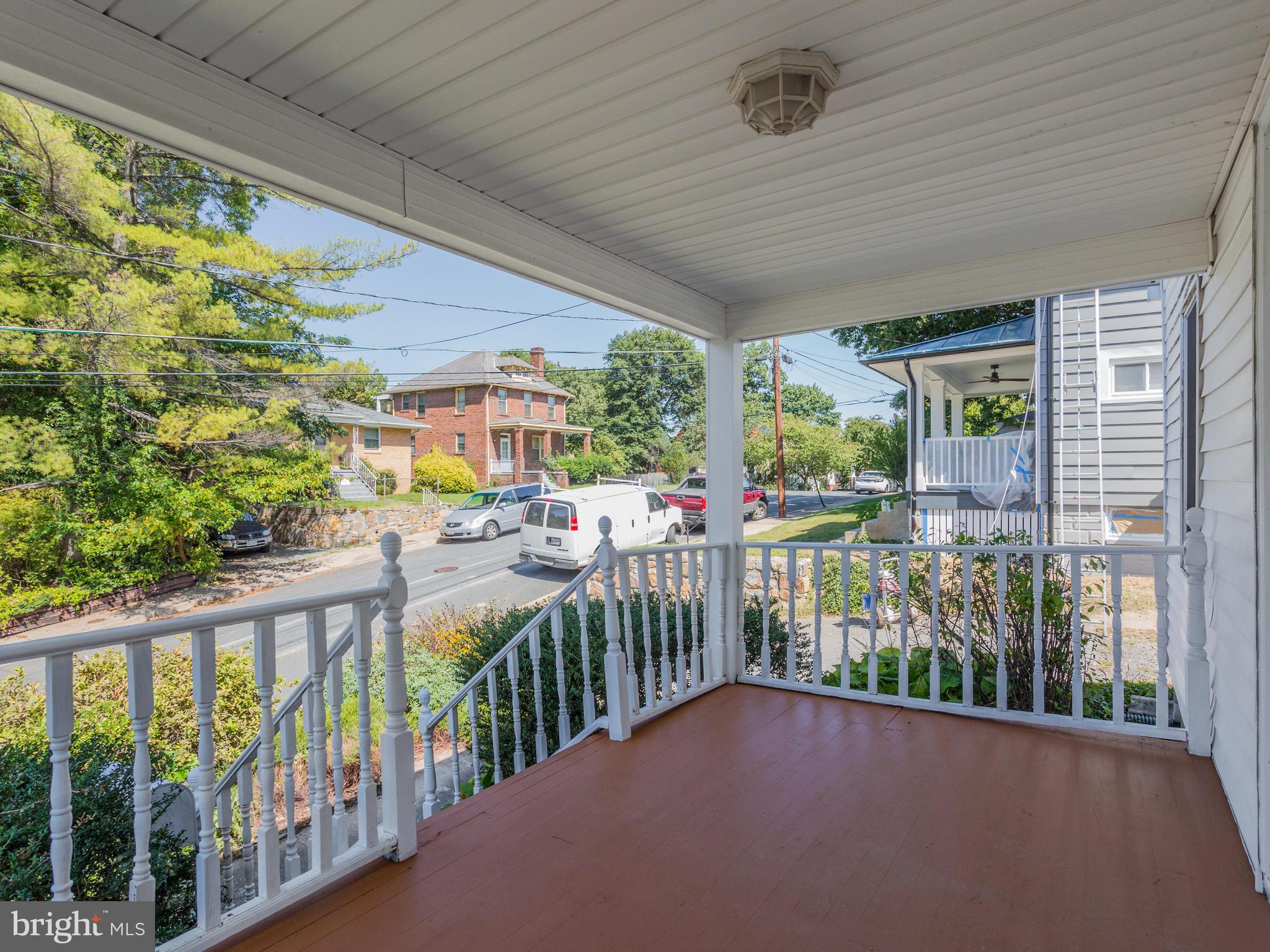 FAIRVIEW - Residential