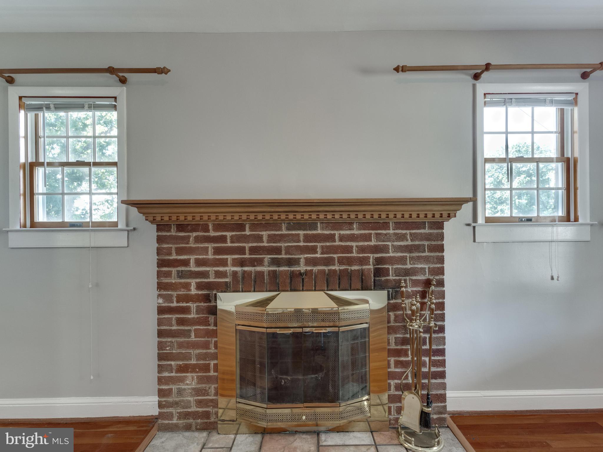 FAIRVIEW - Residential