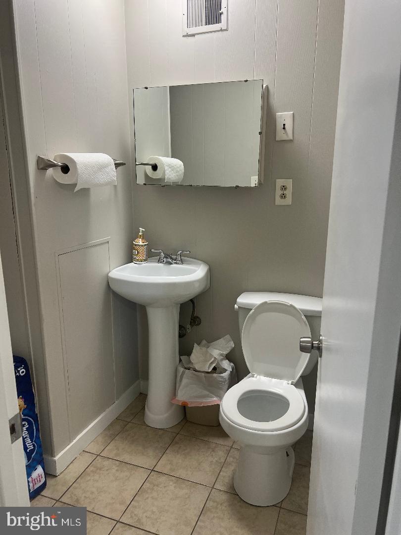 NONE AVAILABLE - Commercial Lease