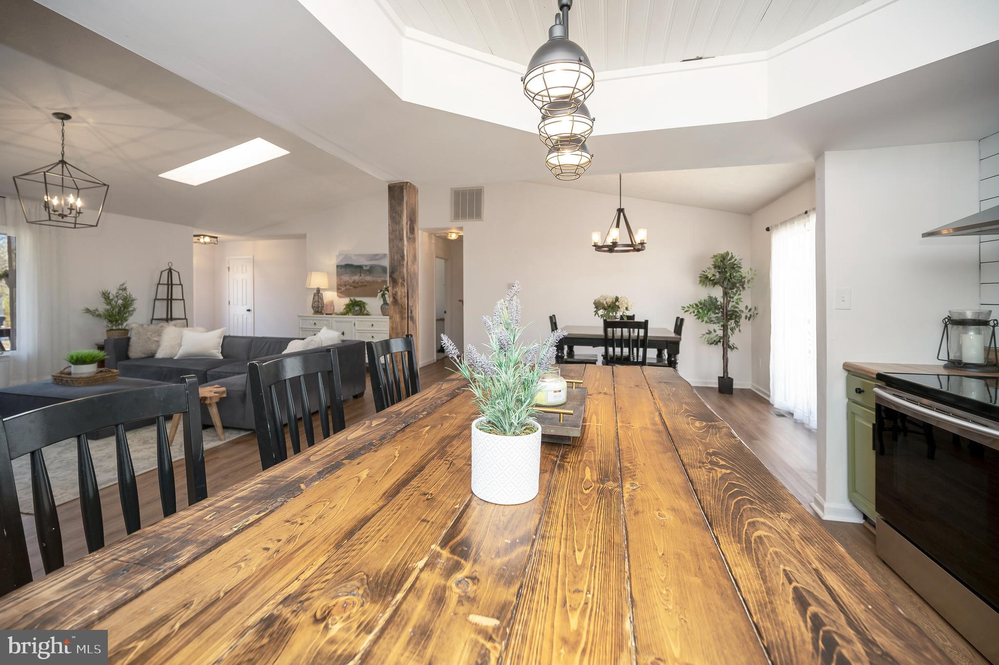 LAKE OF THE WOODS - Residential