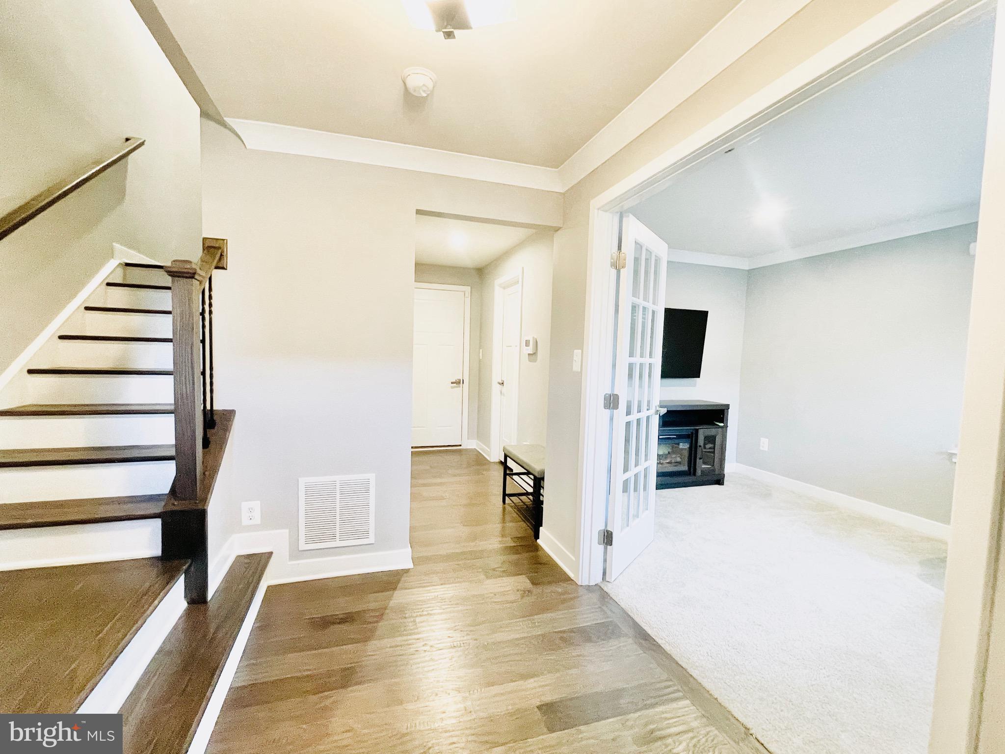 POTOMAC SHORES - Residential Lease