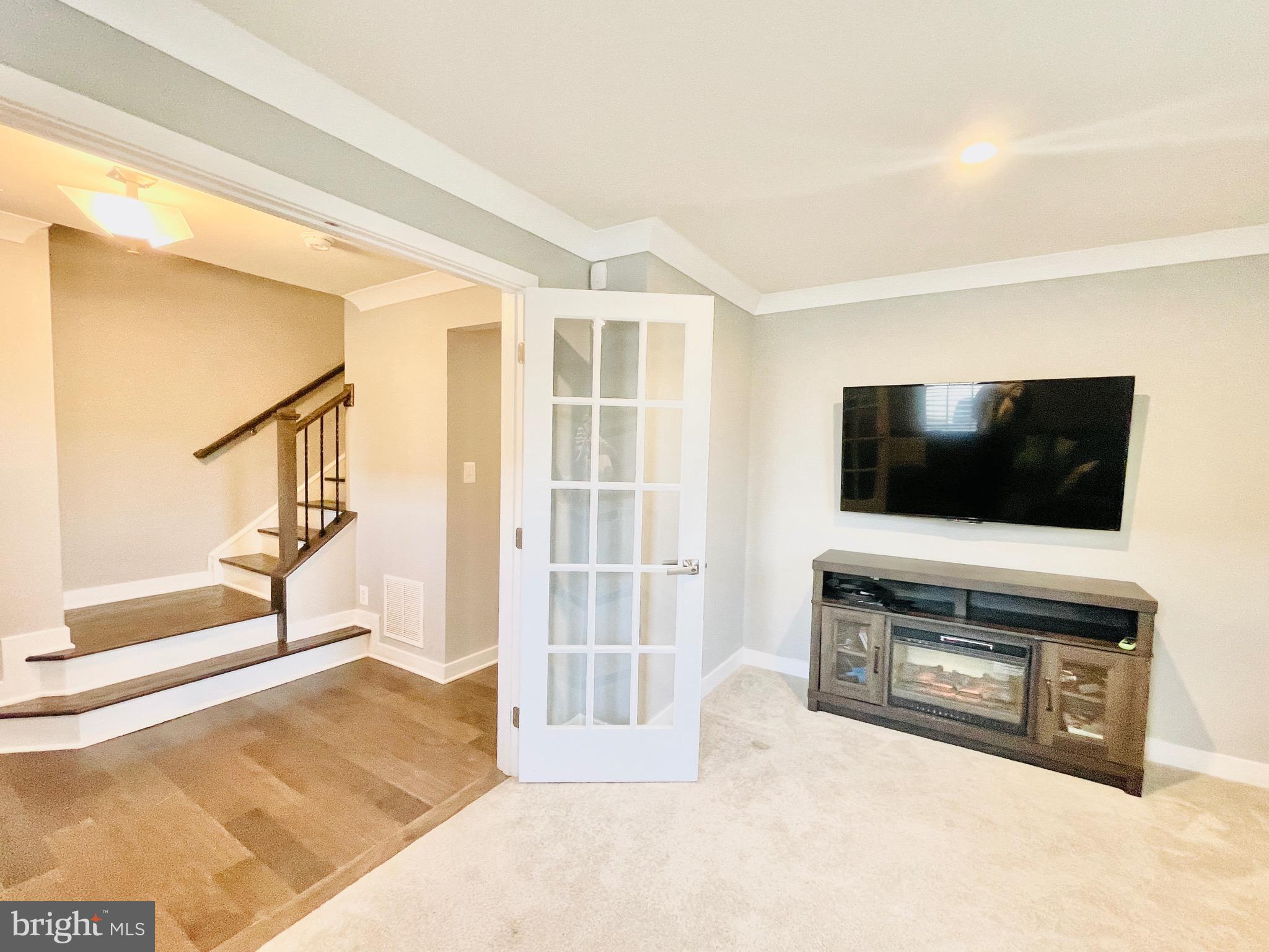 POTOMAC SHORES - Residential Lease