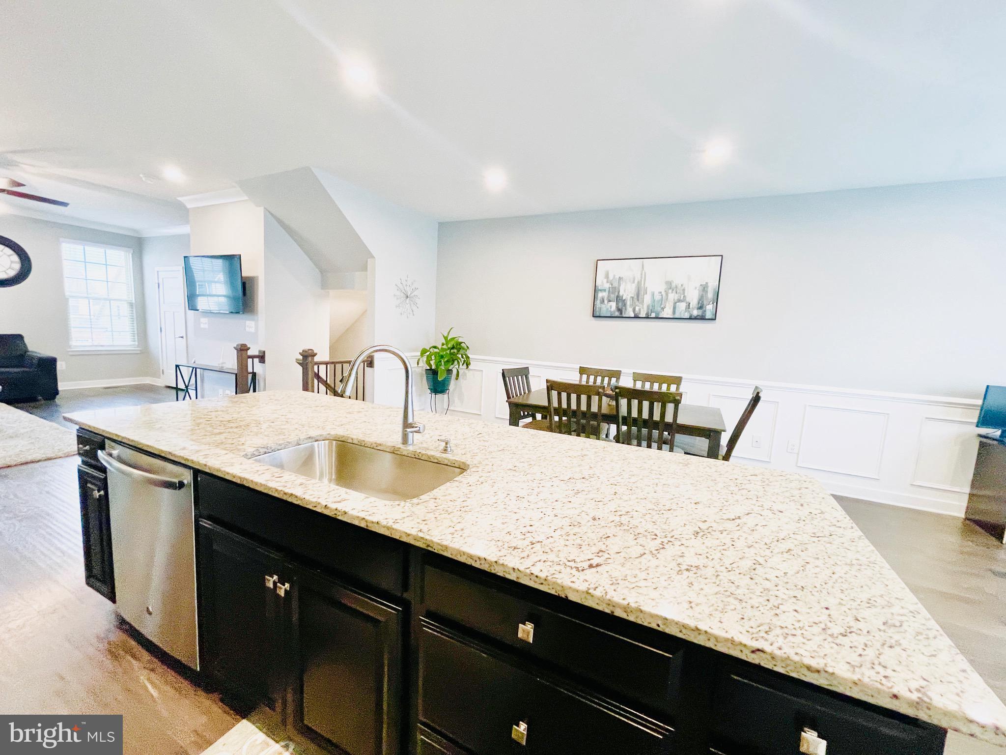 POTOMAC SHORES - Residential Lease