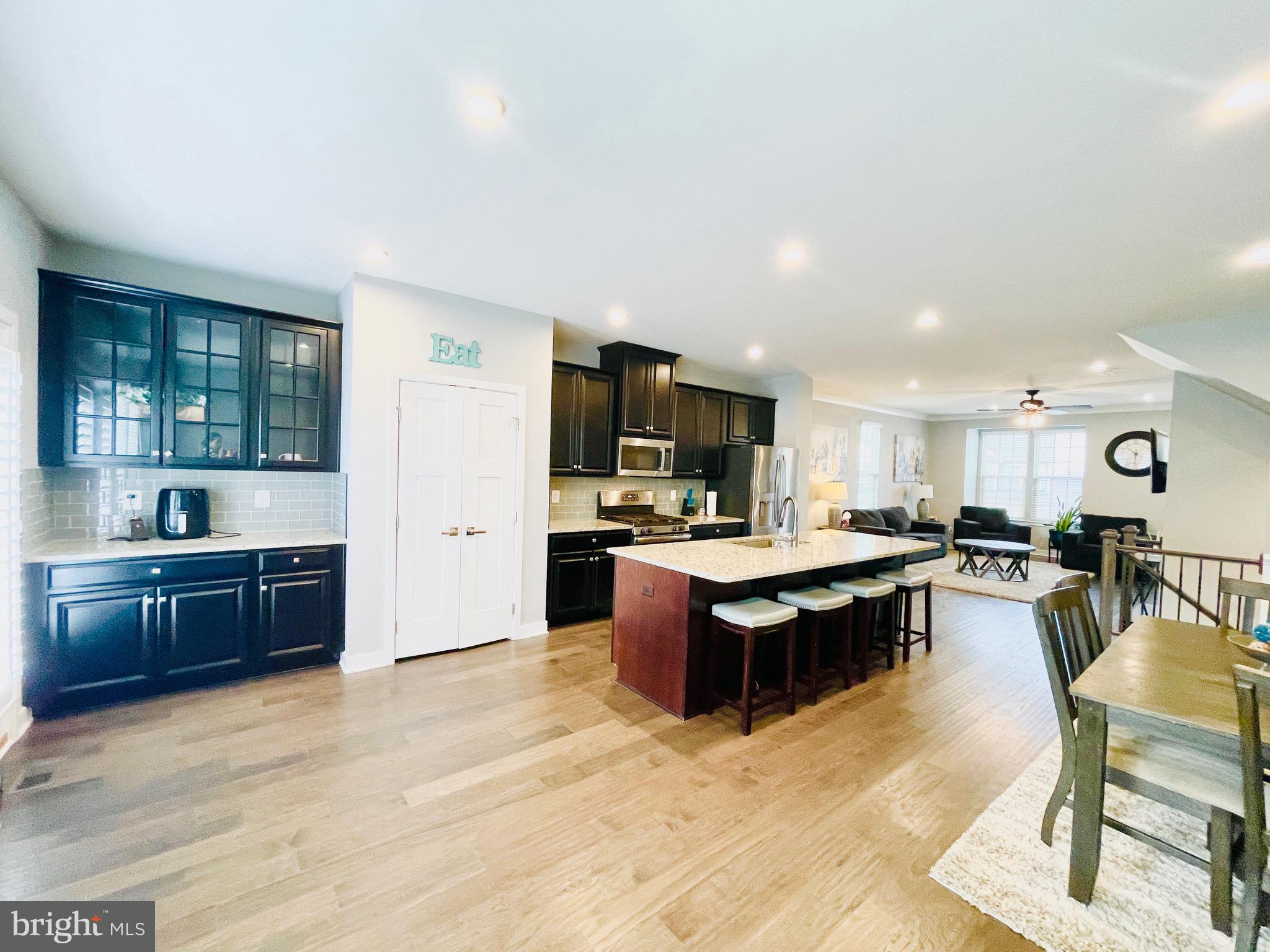 POTOMAC SHORES - Residential Lease