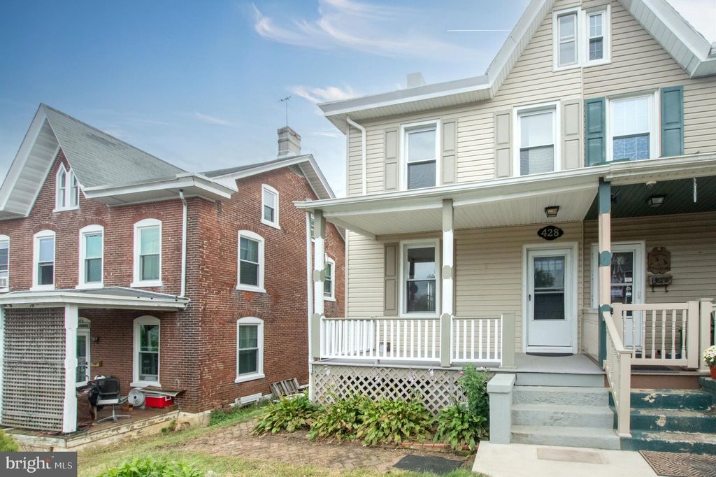 Photo of 428 W 2nd Avenue, PARKESBURG, PA 19365 (MLS # PACT2107736)