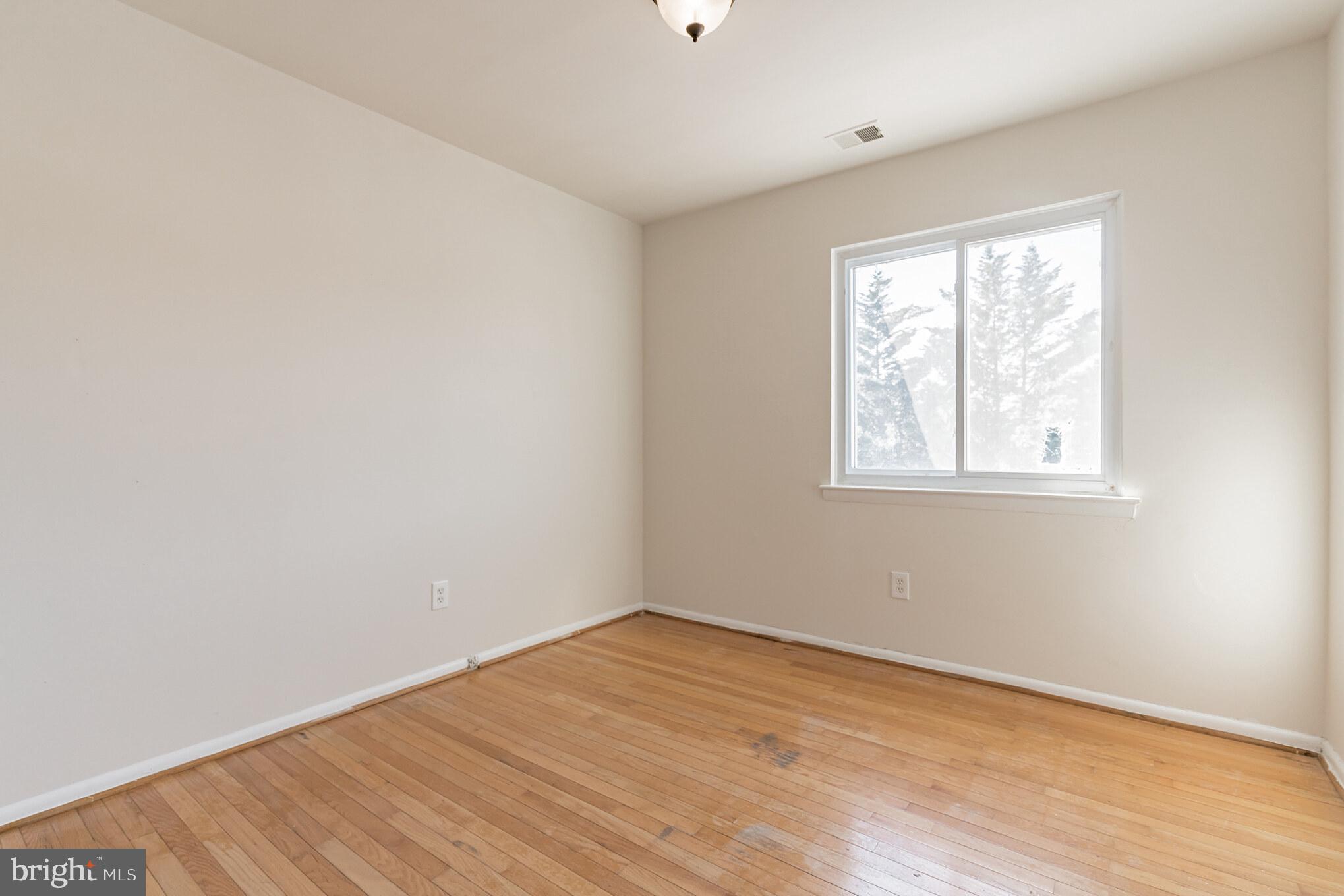 SEQUOYAH - Residential