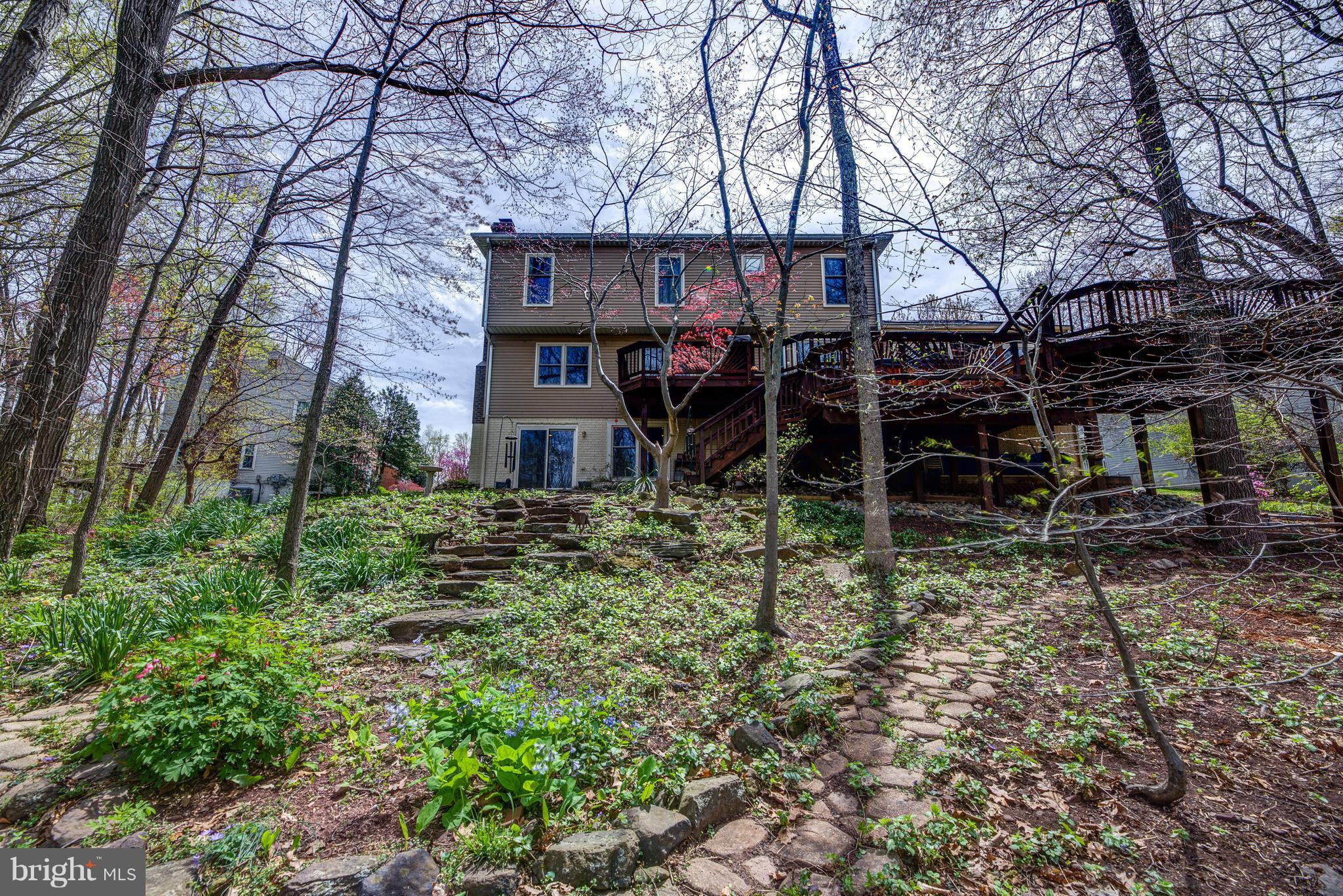 SHAKER WOODS - Residential