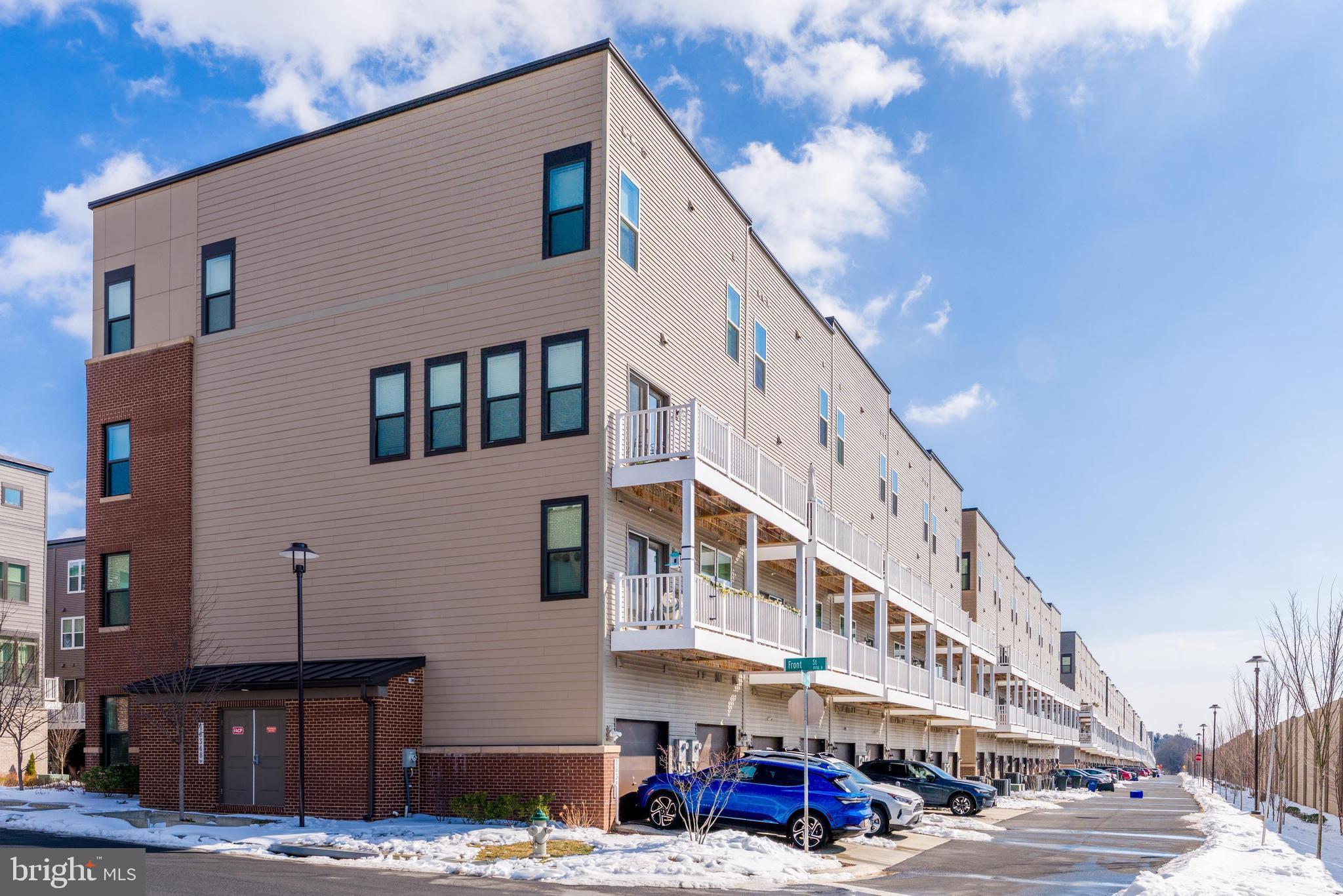 WESTSIDE AT SHADY GROVE - Residential