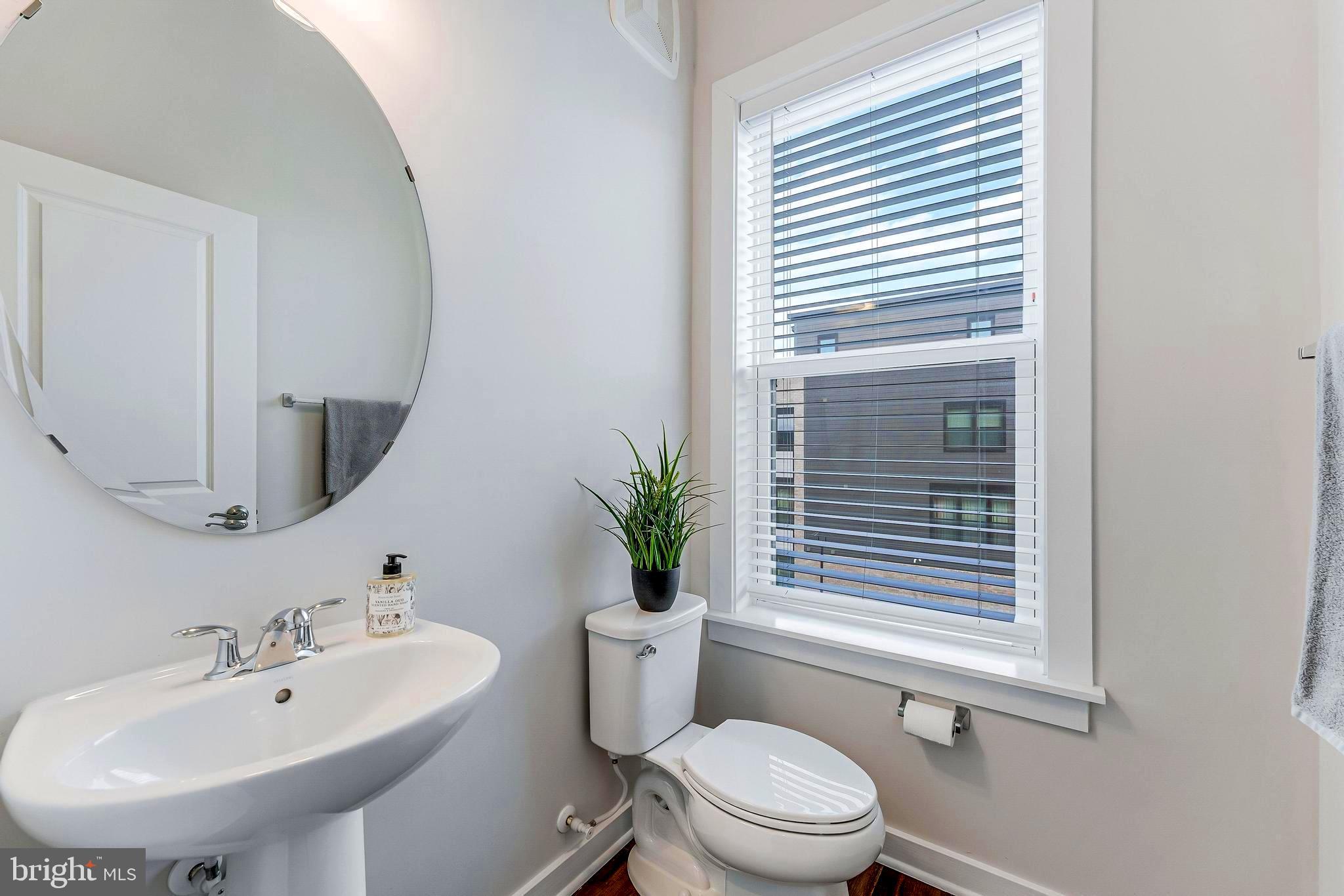 WESTSIDE AT SHADY GROVE - Residential