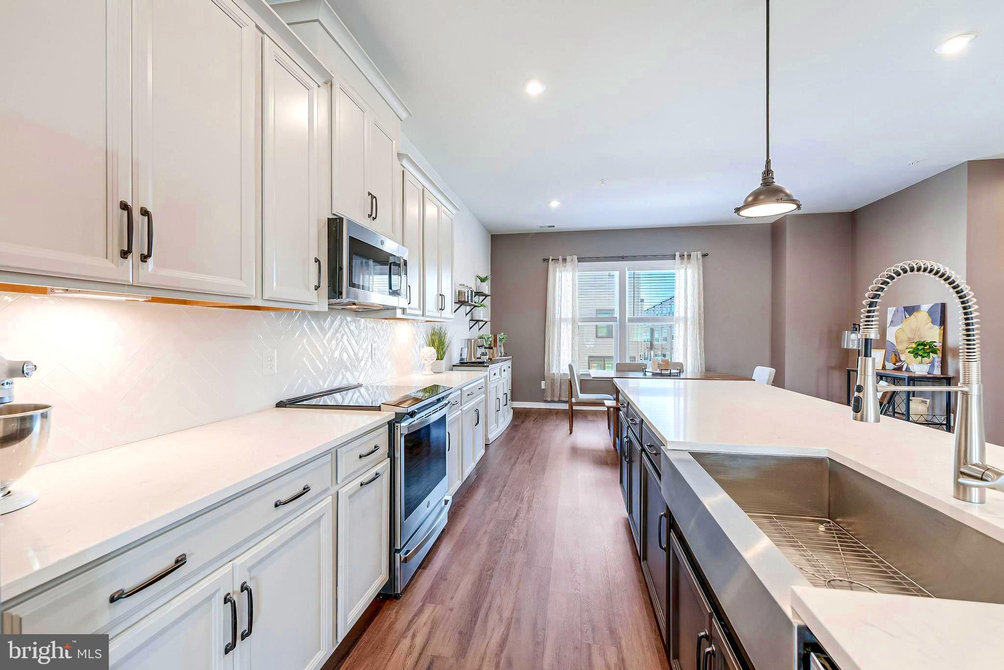 WESTSIDE AT SHADY GROVE - Residential