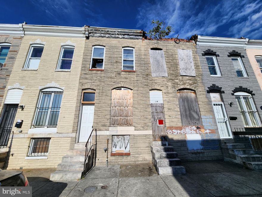 ONLINE AUCTION: Bidding begins 8/29/2023 @ 10:00 AM. Bidding ends 8/31/2023 @ 11:10 AM. List Price is Suggested Opening Bid.
This 2-story townhouse is located in the vibrant McElderry Park neighborhood of Baltimore, Maryland. The property offers convenient access to major roads like Orleans St, making for an easy commute to downtown Baltimore. The Northeast Market, known for its variety of produce and local food vendors, is just a short distance away, as is Patterson Park, a popular green space with trails, sports fields, and a swimming pool. The nationally acclaimed John Hopkins Hospital is also nearby.