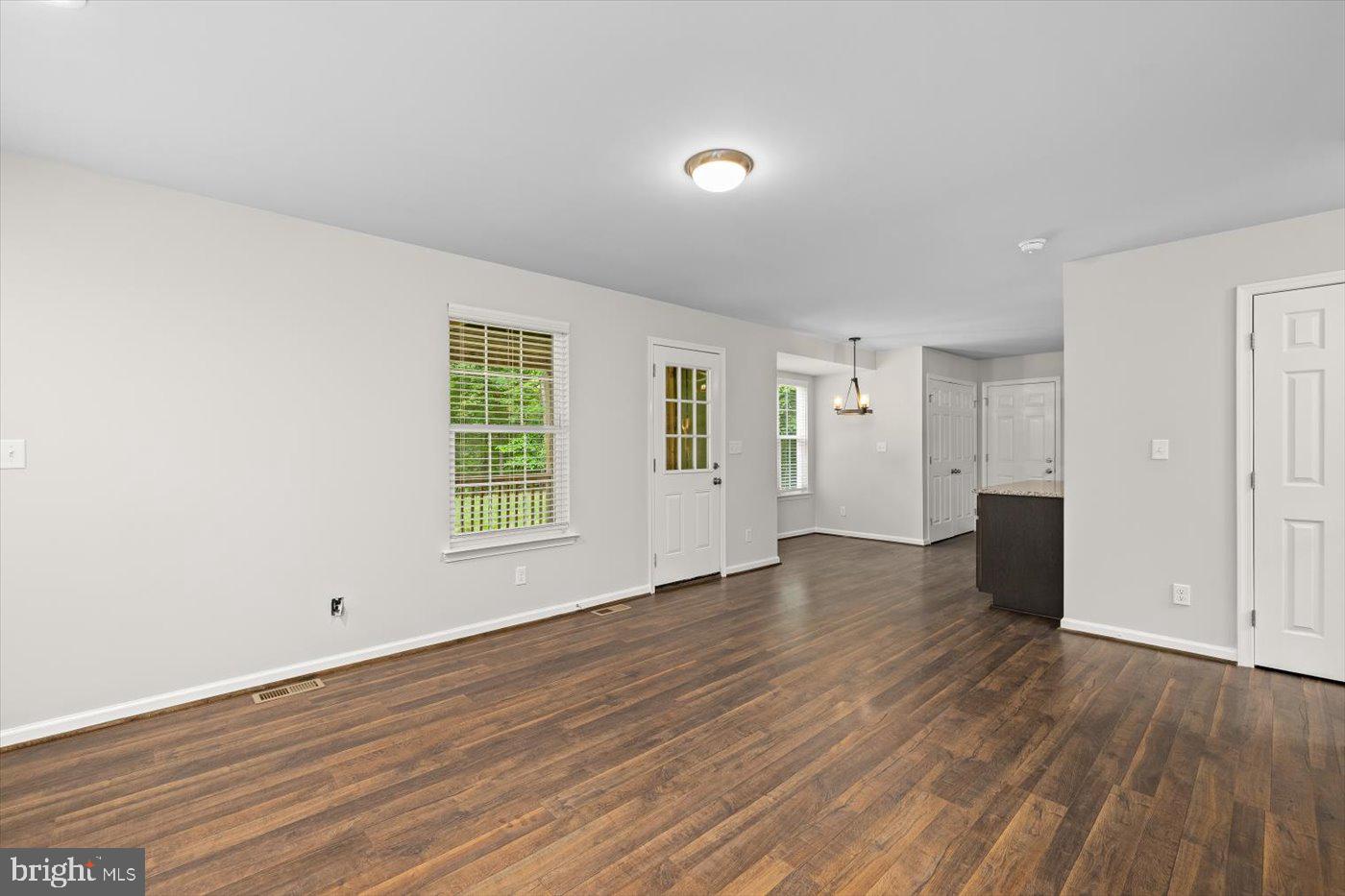 LAKE WILDERNESS - Residential