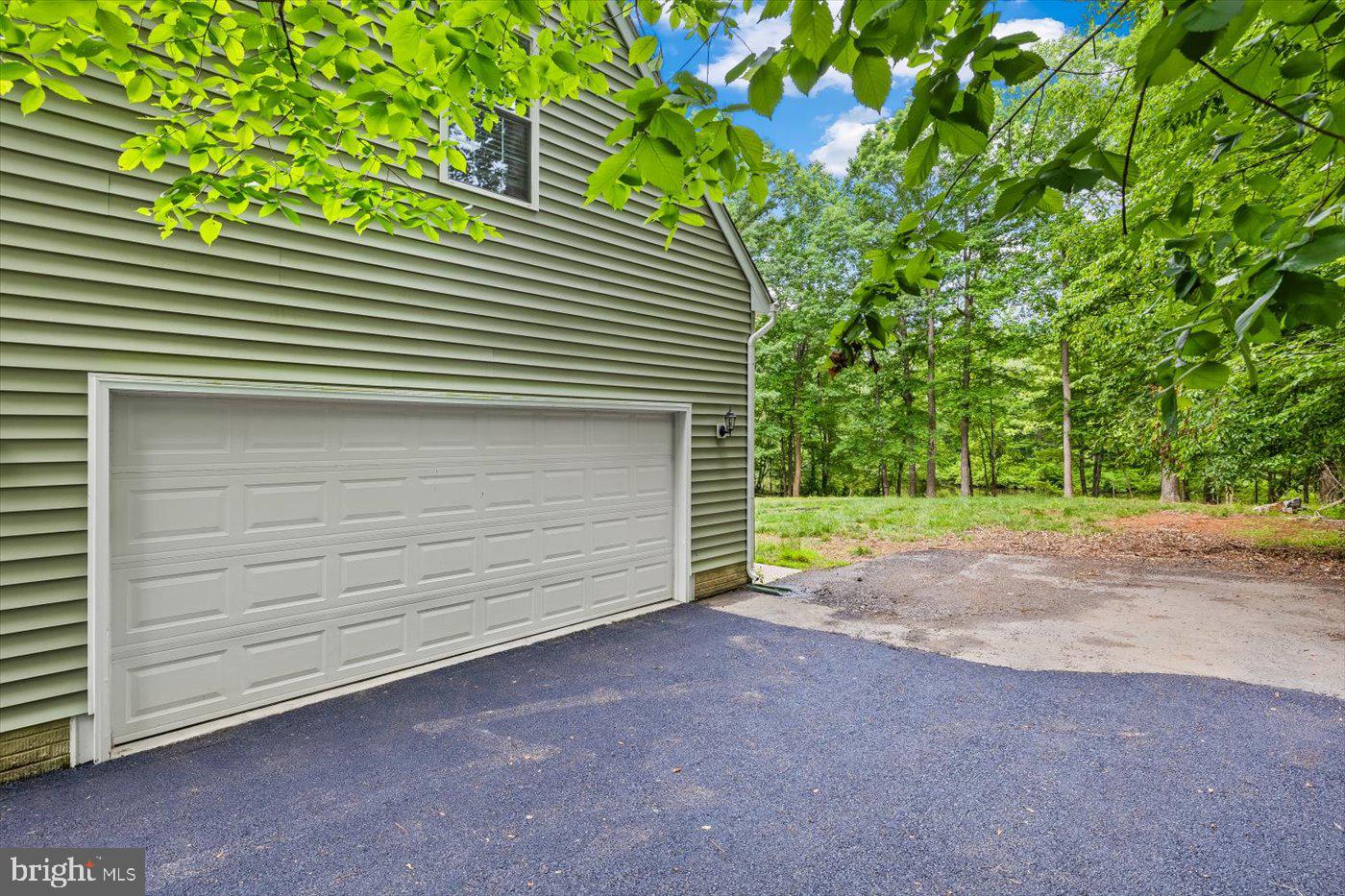 LAKE WILDERNESS - Residential