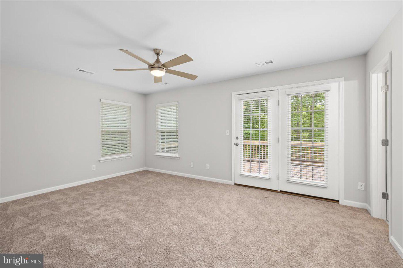 LAKE WILDERNESS - Residential