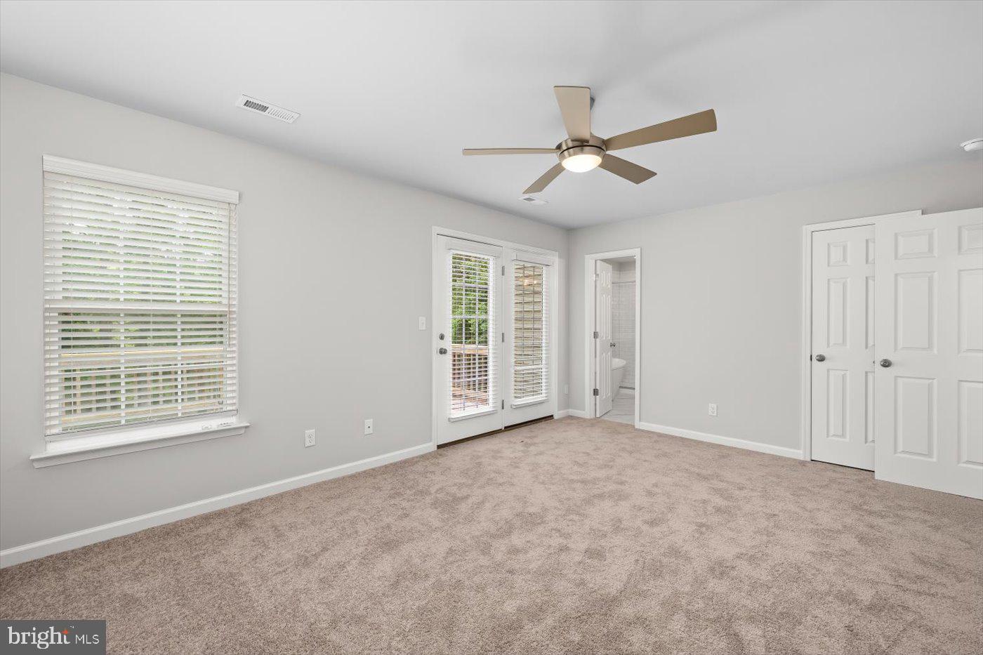 LAKE WILDERNESS - Residential