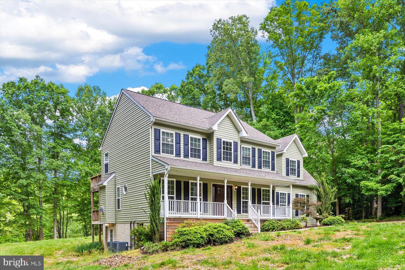 LAKE WILDERNESS - Residential