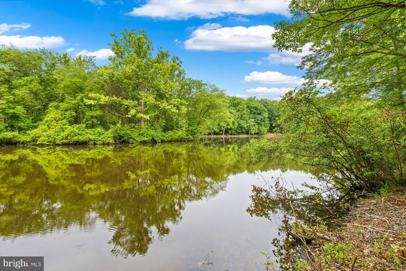 LAKE WILDERNESS - Residential