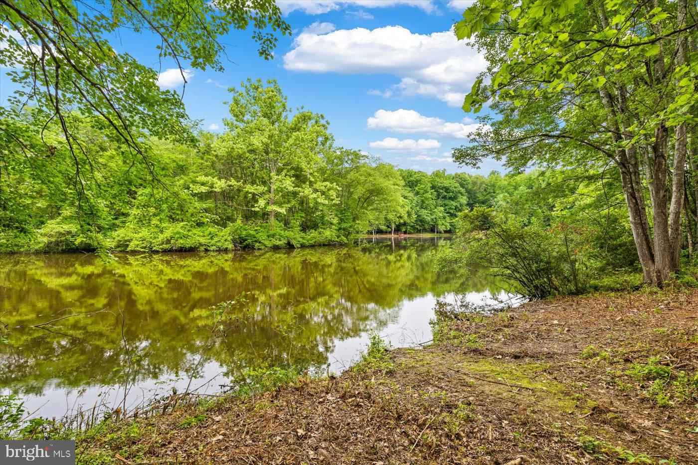 LAKE WILDERNESS - Residential