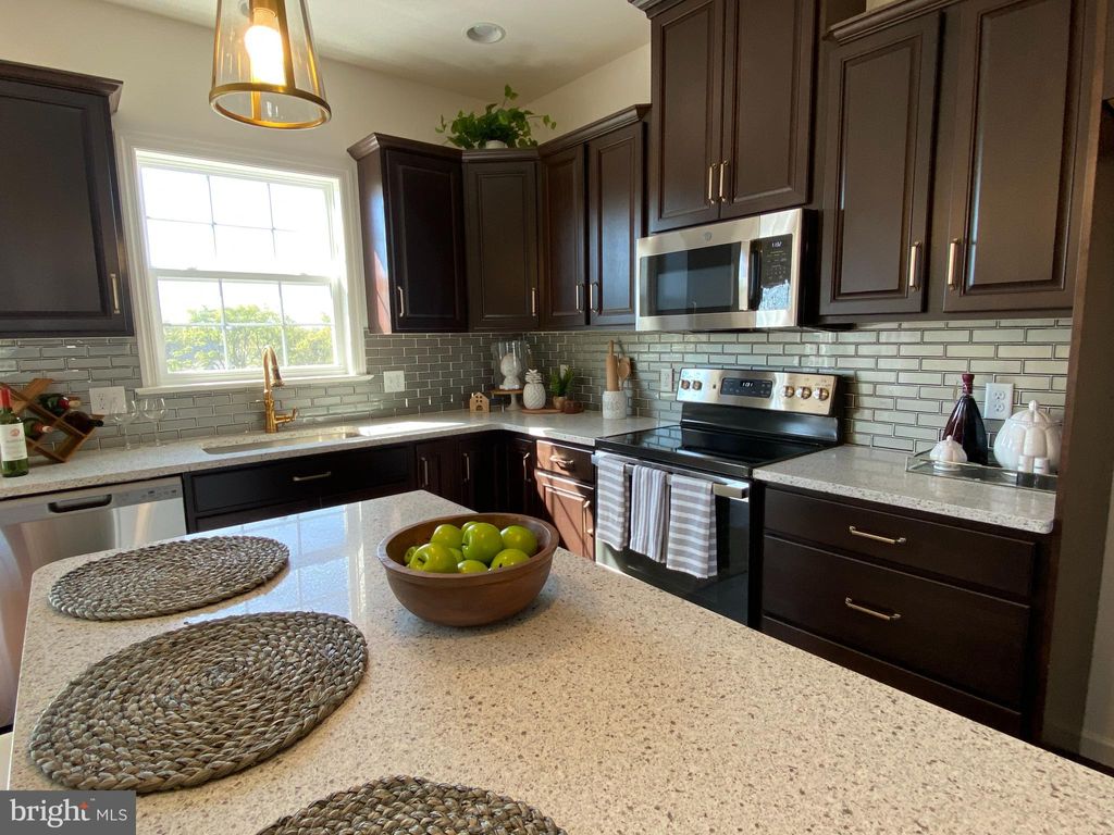 Photo of 2419 SPRING WATER CIR, LANCASTER, PA 17601 (MLS # PALA2024352)