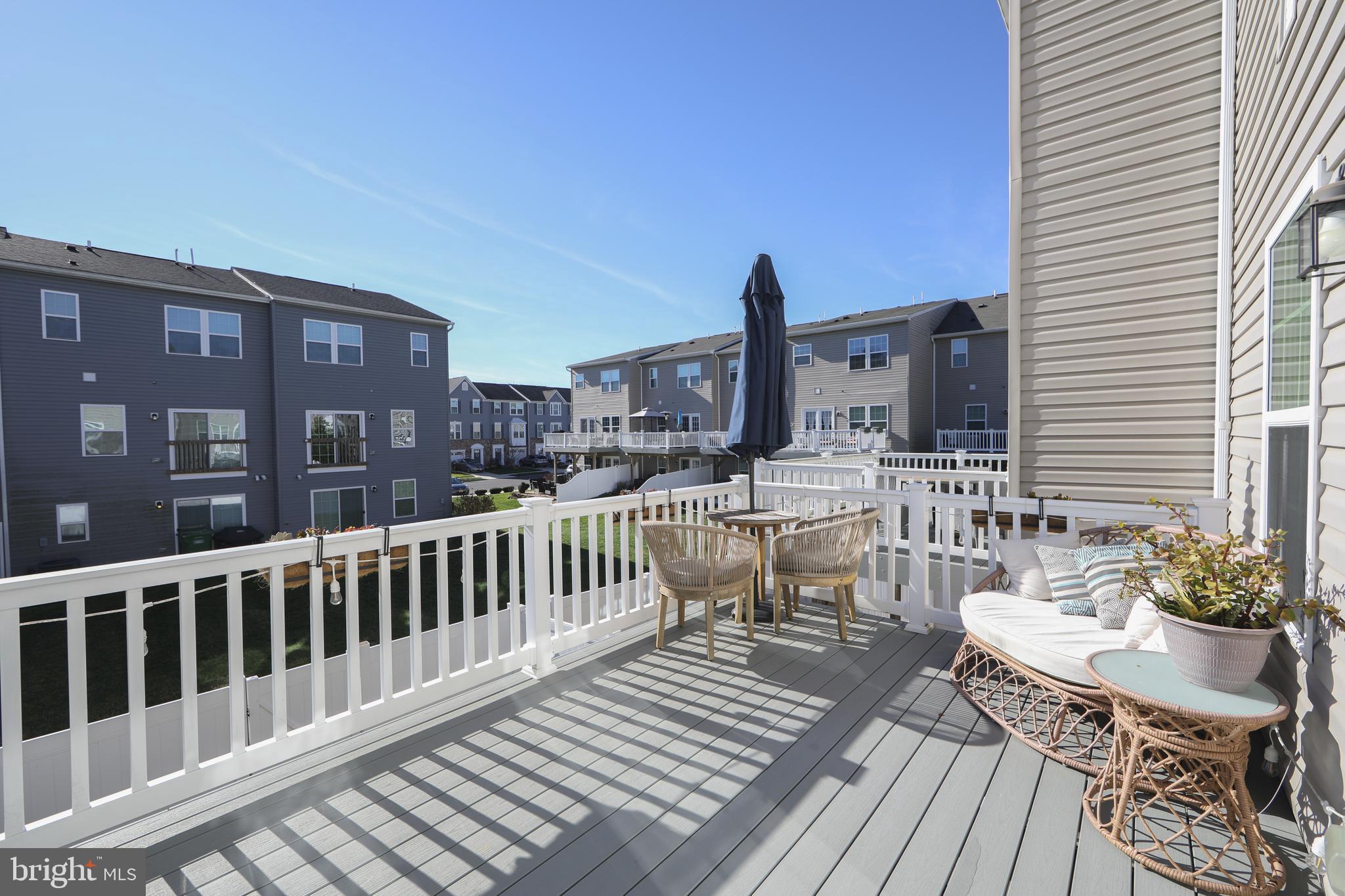 PINNACLE PLACE - Residential