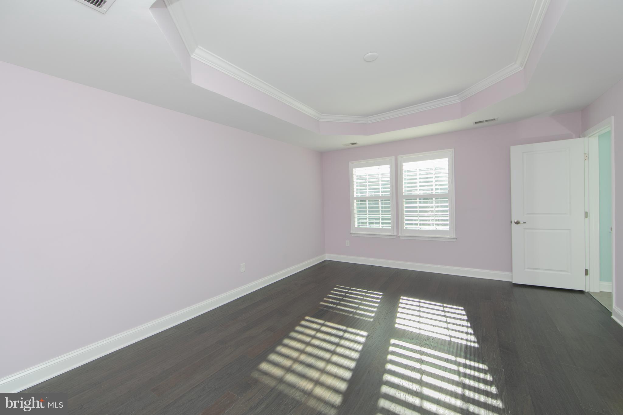 PINNACLE PLACE - Residential