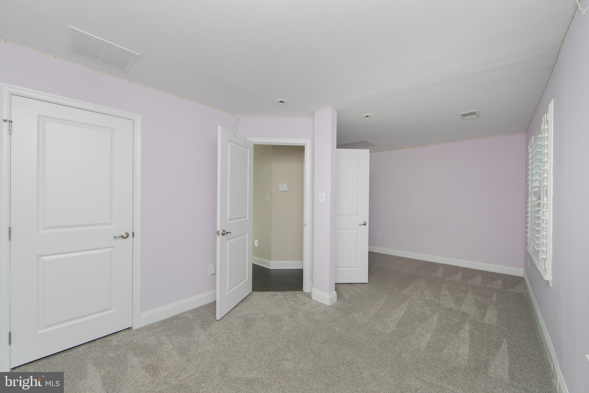 PINNACLE PLACE - Residential