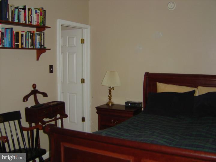 SOCIETY HILL - Residential Lease