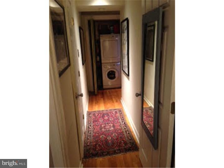 SOCIETY HILL - Residential Lease