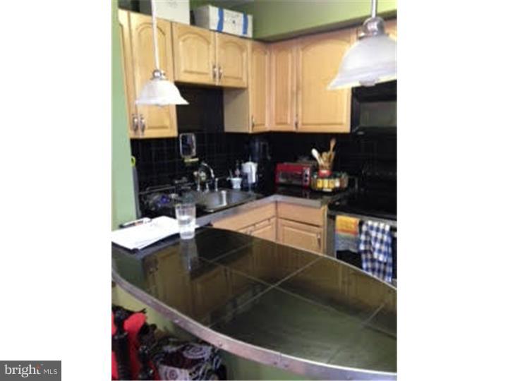 SOCIETY HILL - Residential Lease